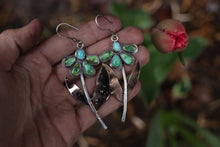 Load image into Gallery viewer, May Flower Earrings