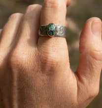 Load image into Gallery viewer, Green + Gold; Fits size 7.5- 7.75