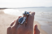 Load image into Gallery viewer, Pearly Leland ; size 8.75 + 7.25