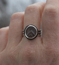 Load image into Gallery viewer, Water Levels Ring; Size 7
