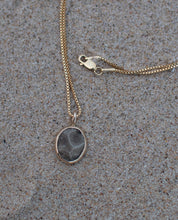 Load image into Gallery viewer, Golden Rays