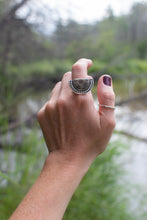 Load image into Gallery viewer, Petoskey Moon; Size 9.5