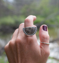Load image into Gallery viewer, Petoskey Moon; Size 9.5