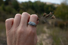 Load image into Gallery viewer, Wide White Buff; size 9