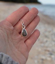 Load image into Gallery viewer, Charlevoix Pebble