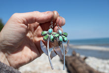 Load image into Gallery viewer, May Flower Earrings