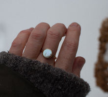 Load image into Gallery viewer, Celestial Gold - Size 7.5