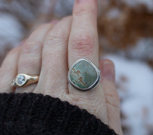 Load image into Gallery viewer, Mystery Green ; size 7