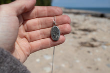 Load image into Gallery viewer, Poppy Necklace
