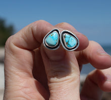 Load image into Gallery viewer, Petal Studs #2