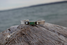 Load image into Gallery viewer, Midline Cuff