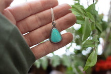 Load image into Gallery viewer, Sweet Green Necklace