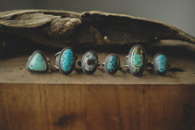 Load image into Gallery viewer, Underwater Scenes; Size 8.5