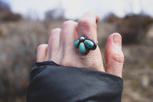 Load image into Gallery viewer, Petal Ring; Size 6