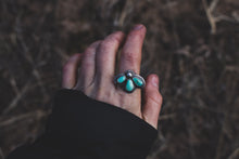 Load image into Gallery viewer, Petal Ring; Size 6