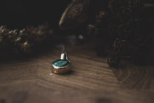 Load image into Gallery viewer, Deep Green and Gold