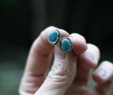 Load image into Gallery viewer, LB Studs #2