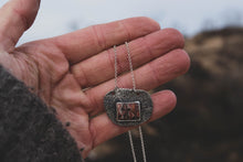 Load image into Gallery viewer, Puddle Necklace