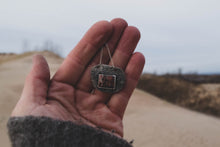 Load image into Gallery viewer, Puddle Necklace