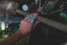 Load image into Gallery viewer, East/West 6 . Size 6