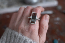Load image into Gallery viewer, Flip Ring; Size 7