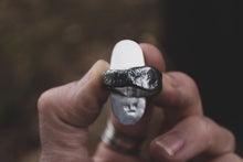 Load image into Gallery viewer, Funky Petoskey; Size 9