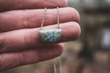 Load image into Gallery viewer, Moon Necklace
