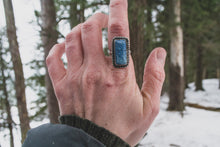 Load image into Gallery viewer, Rectangular Blue; Size 5.5