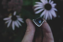 Load image into Gallery viewer, Deep Blue Waters; Size 6.