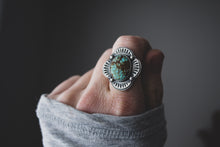 Load image into Gallery viewer, #8 Flower Ring; Size 5.75