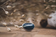 Load image into Gallery viewer, Shoreline Ring; Size 7.5