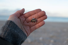 Load image into Gallery viewer, Petoskey Bar Necklace