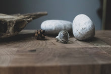 Load image into Gallery viewer, Toskey Pebble; Size 7