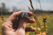 Load image into Gallery viewer, Tiny Bar Studs