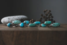 Load image into Gallery viewer, East/West 6 . Size 6