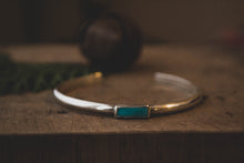 Load image into Gallery viewer, Little touch of Blue.