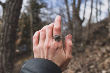 Load image into Gallery viewer, Window Pane Petoskey; Size 7