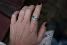 Load image into Gallery viewer, Water Ripples; Size 10