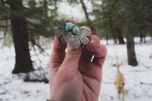 Load image into Gallery viewer, Royston Daisy Studs