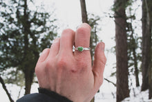 Load image into Gallery viewer, TINY GREEN! Size 7.5