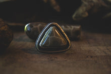 Load image into Gallery viewer, Northern Arrow; Size 5.5