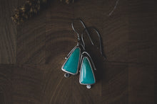 Load image into Gallery viewer, Ombre Triangle Earrings