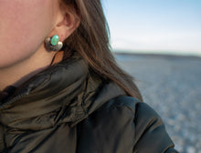 Load image into Gallery viewer, Turquoise Flower Studs