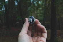 Load image into Gallery viewer, White Buffalo Size 7.5