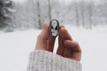 Load image into Gallery viewer, White Horizon; Size 8.5
