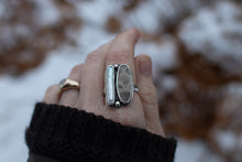 Load image into Gallery viewer, petosk // pearl ; size 8.5
