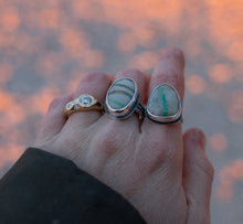 Load image into Gallery viewer, Royston Triangle ; size 6.5
